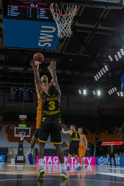 欧冠惨遭淘 欧冠惨遭淘