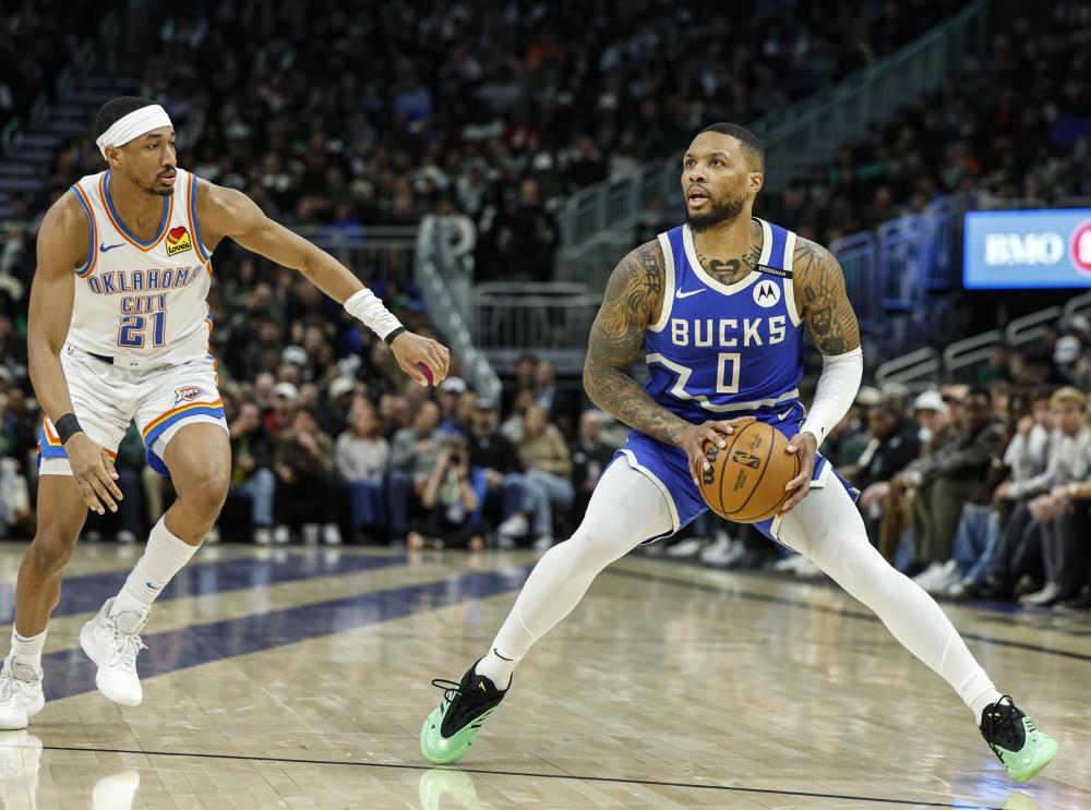 美媒晒图庆祝奥本大学进入四强：布鲁姆成为封面人物73.