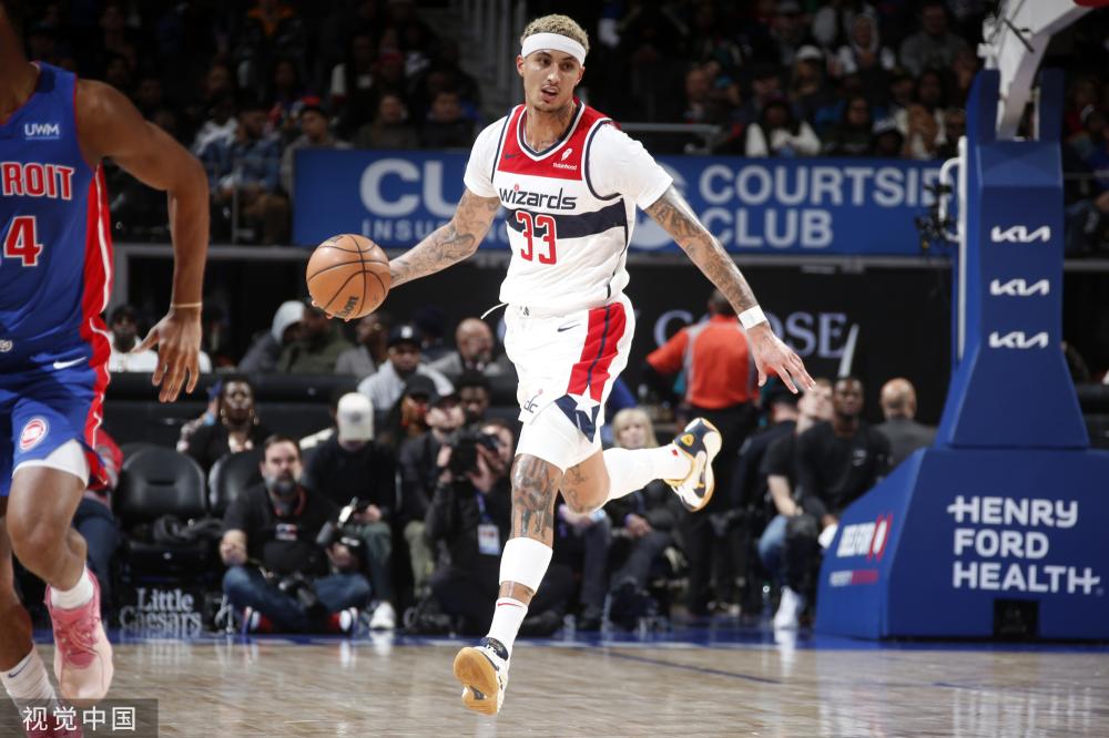 累计三黄停赛，亚马尔将缺席下一轮欧冠客战布拉格斯拉维亚（因累积三黄停赛，亚马尔缺席下轮欧冠客战布拉格斯拉维亚）